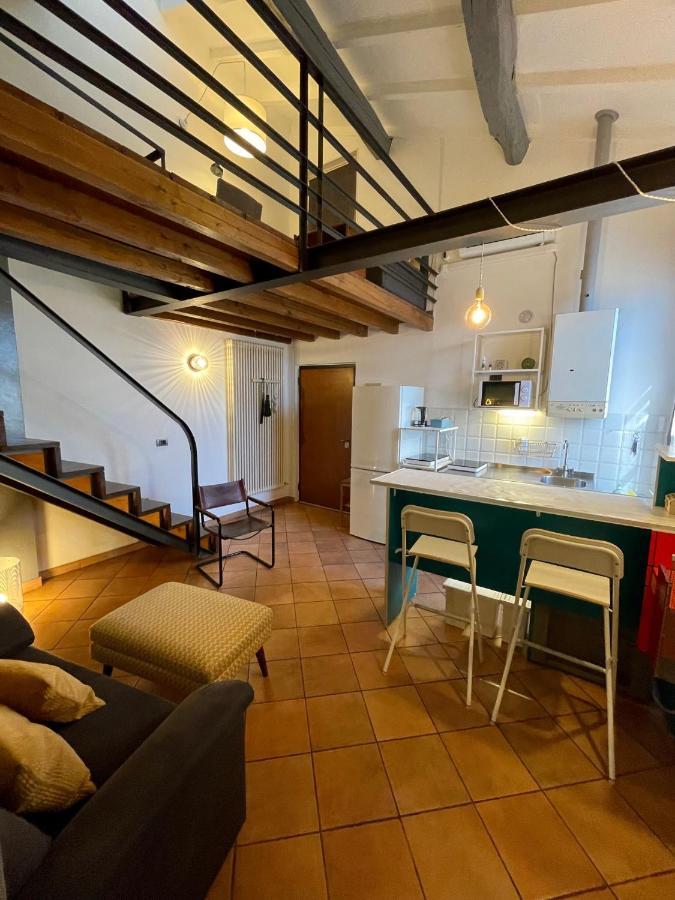 Rubra Apartments Парма Экстерьер фото